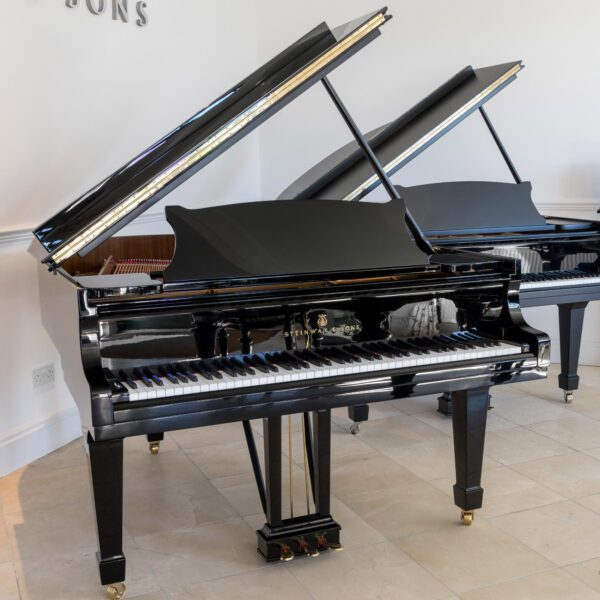 used Steinway & sons model M grand piano c1988