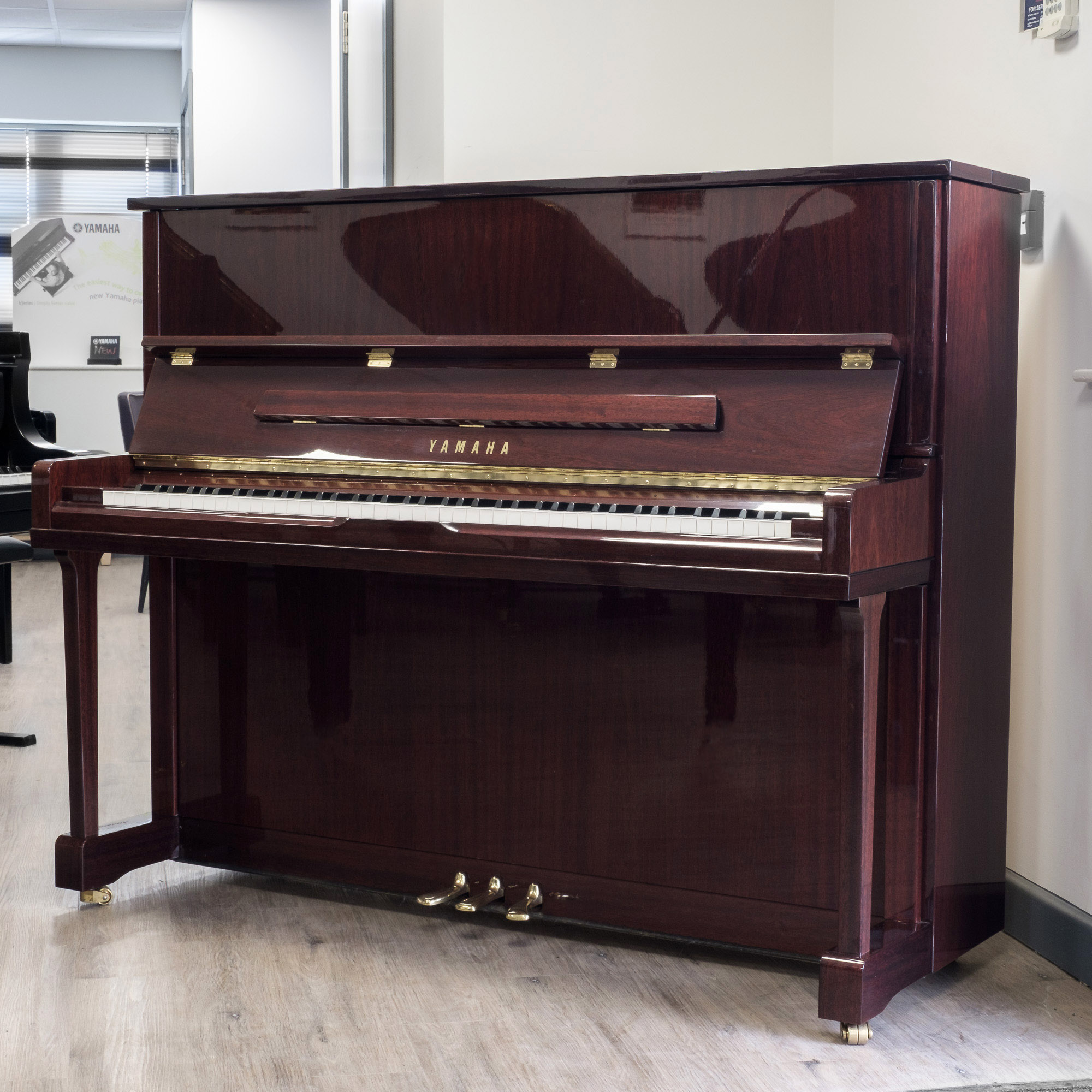 Yamaha U30 Upright Piano – Orpheus Music