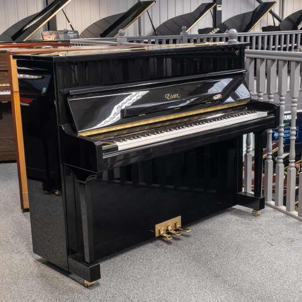 Used Steinway Essex 116 Upright Piano – c2012