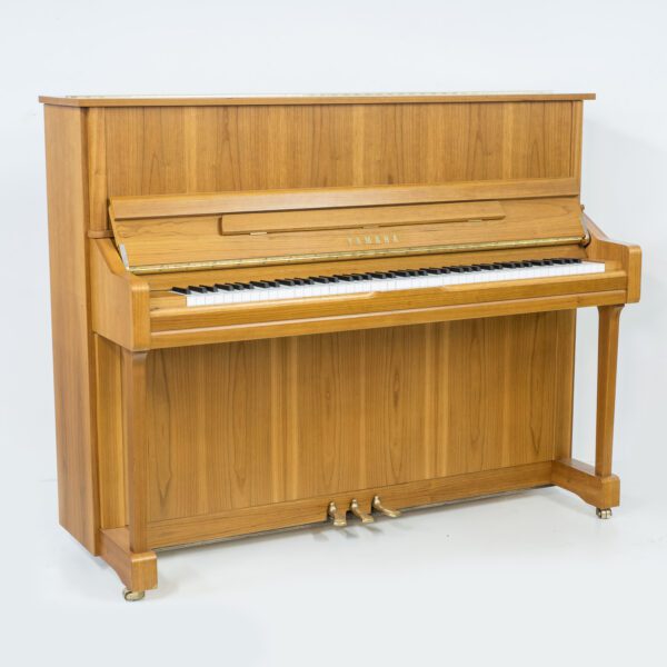 Yamaha 11205 Satin Cherry