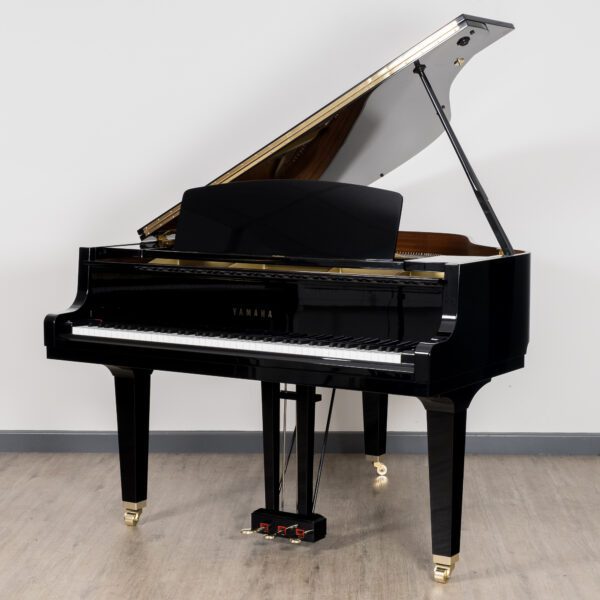 Yamaha GH1 Grand Piano - c1993