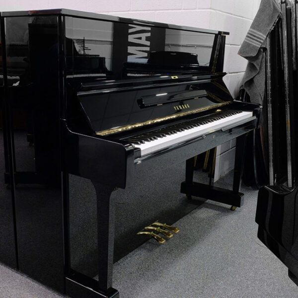 Used Yamaha U1 Upright Piano