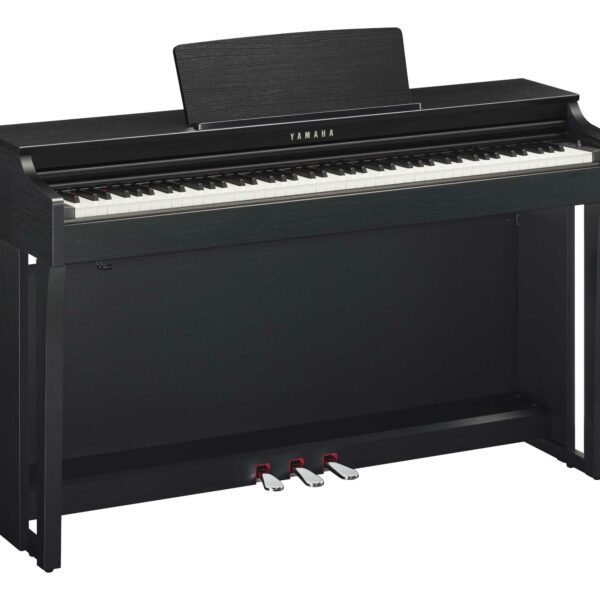 New Yamaha Clavinova CLP-625 Digital Piano