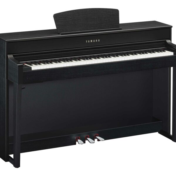 New Yamaha Clavinova CLP-635 Digital Piano