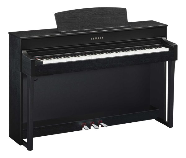 New Yamaha Clavinova CLP-645 Digital Piano