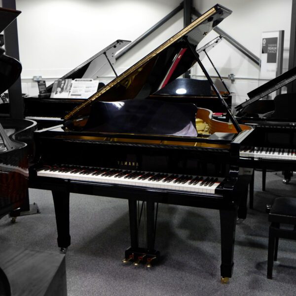 Used Yamaha C5 Grand Piano