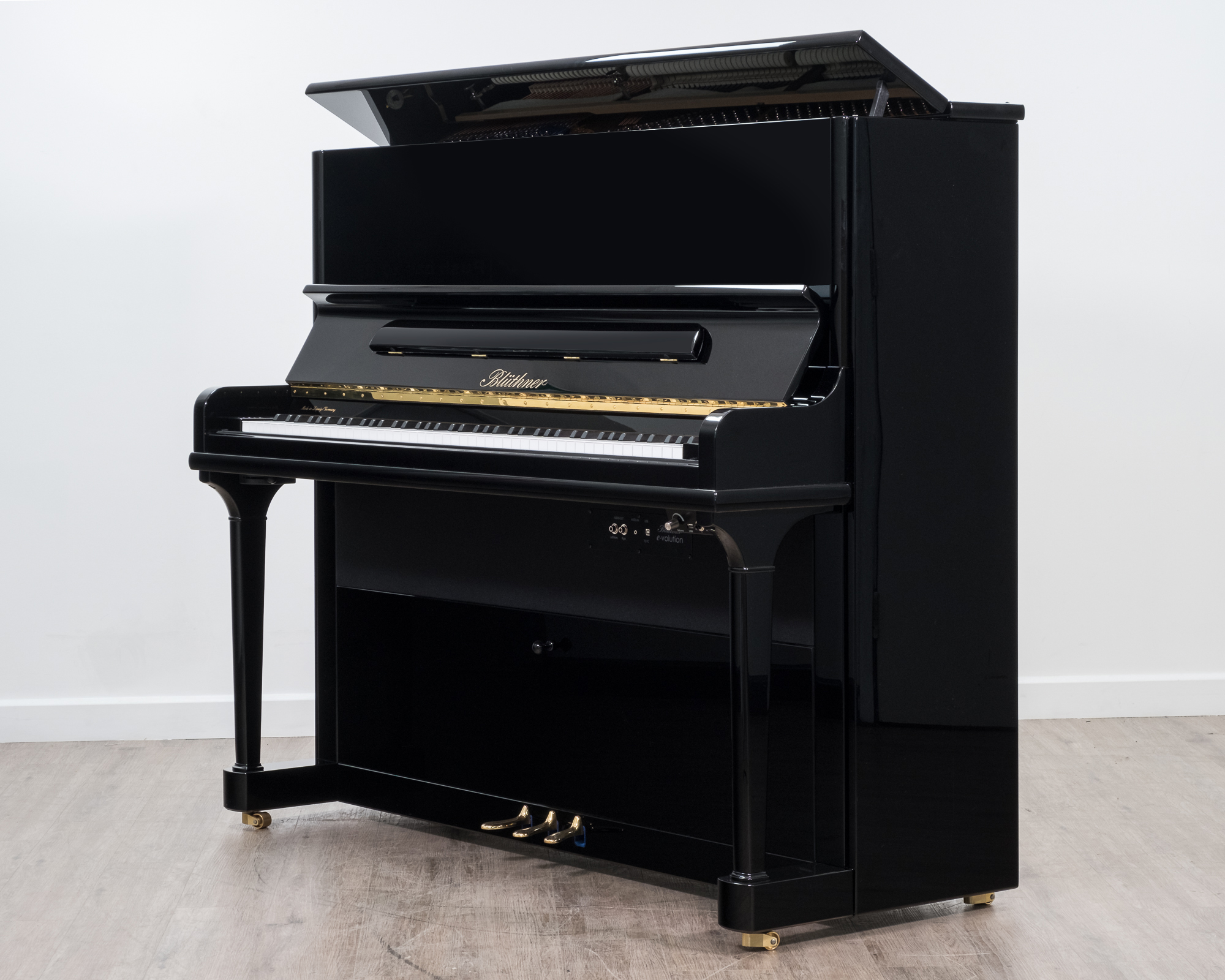 Blüthner Model B Upright Piano - c2017