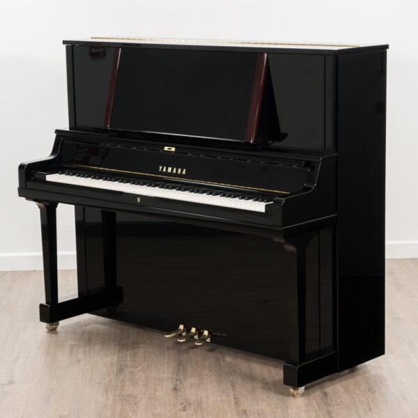 Yamaha YUS5 Upright Piano in Polished Ebony