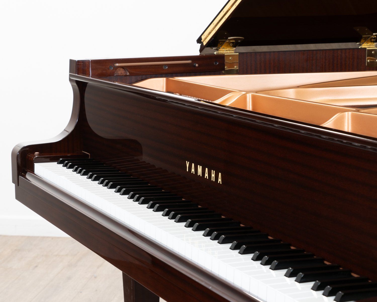 Yamaha C1 Grand Piano in Mahogany