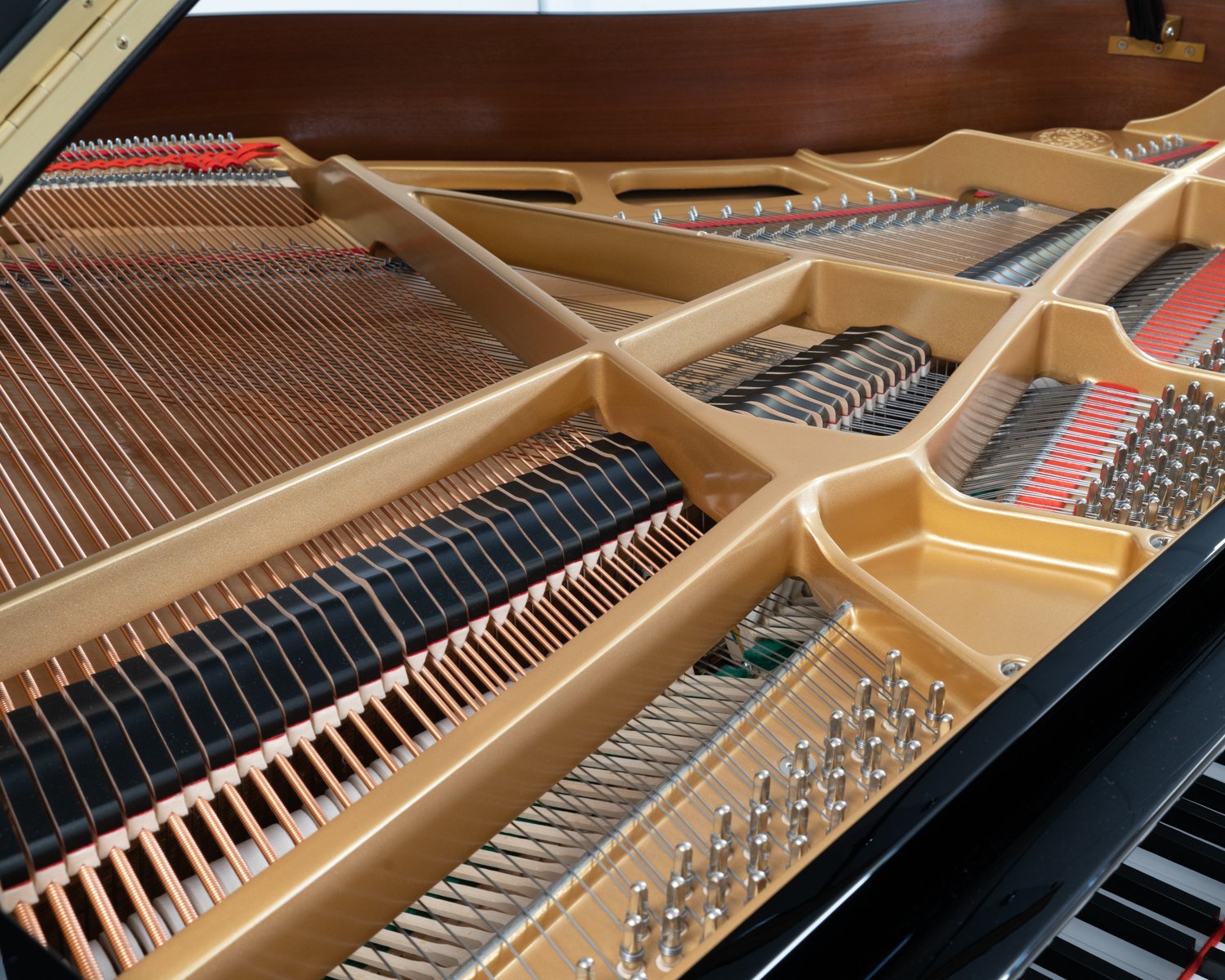 Kawai GM-10 grand piano in black