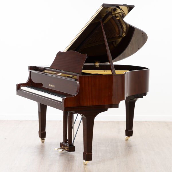 Yamaha G1 Grand Piano
