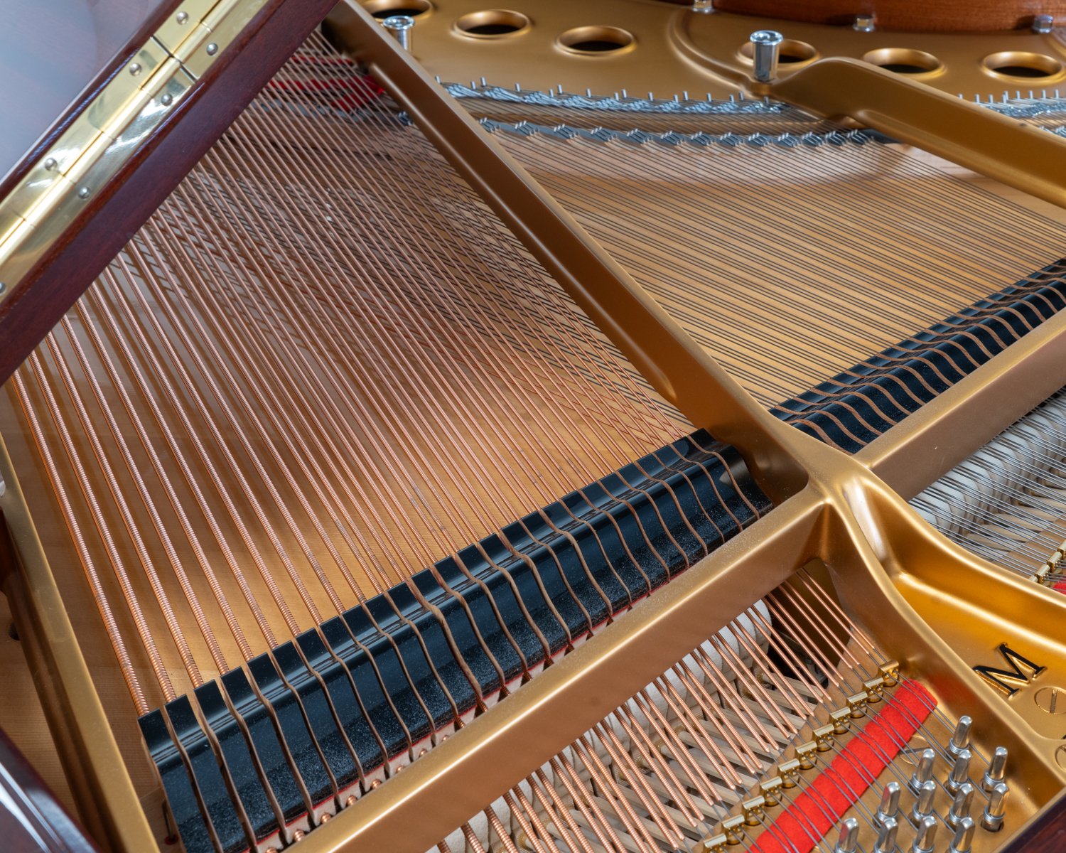 Steinway & Sons Model M Grand Piano in Crown Cut Mahogany