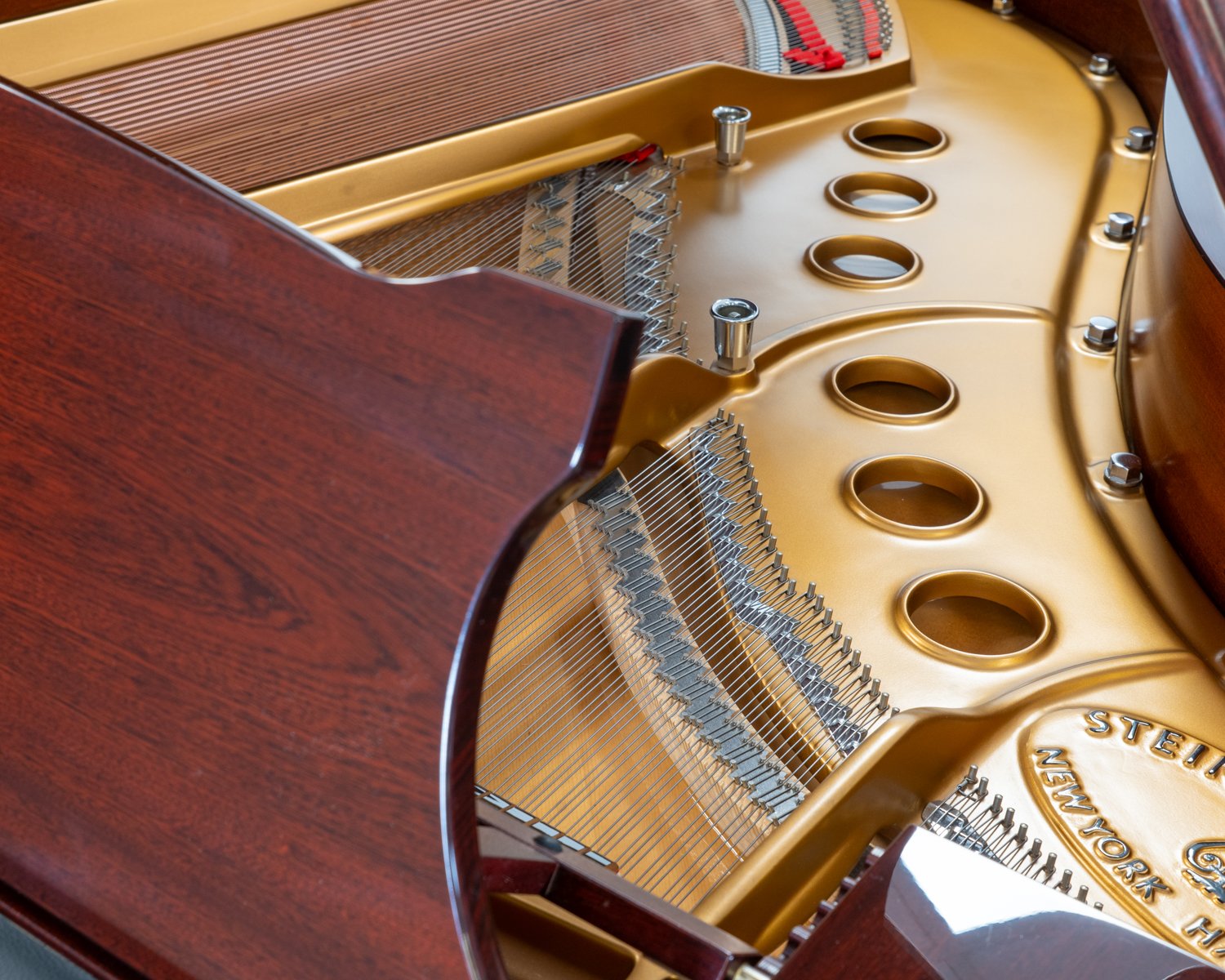 Steinway & Sons Model M Grand Piano in Crown Cut Mahogany
