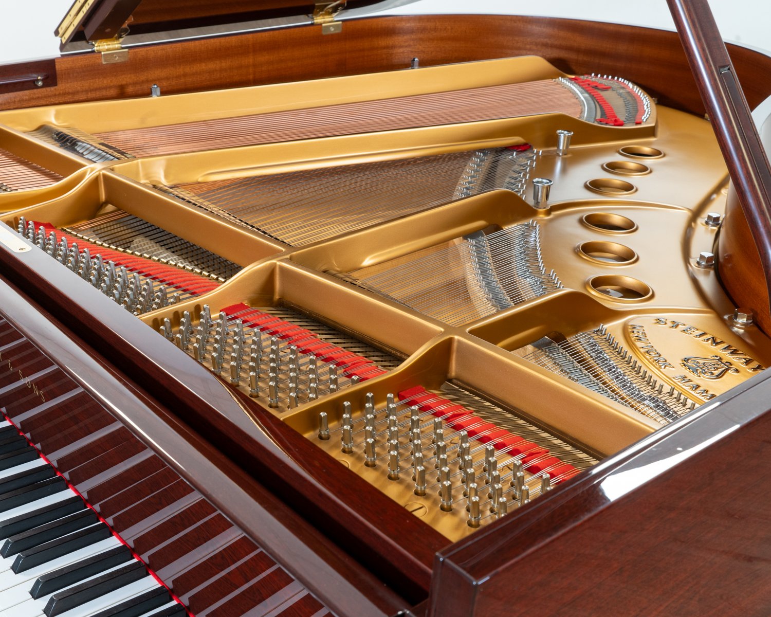 Steinway & Sons Model M Grand Piano in Crown Cut Mahogany