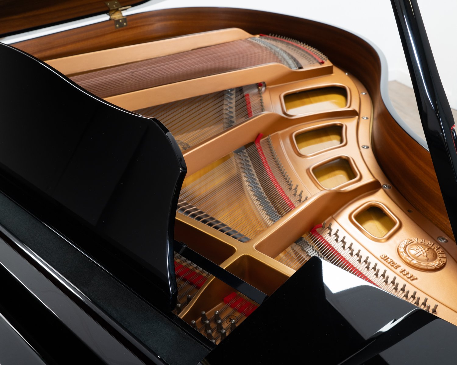 Yamaha GA1 Grand Piano in black