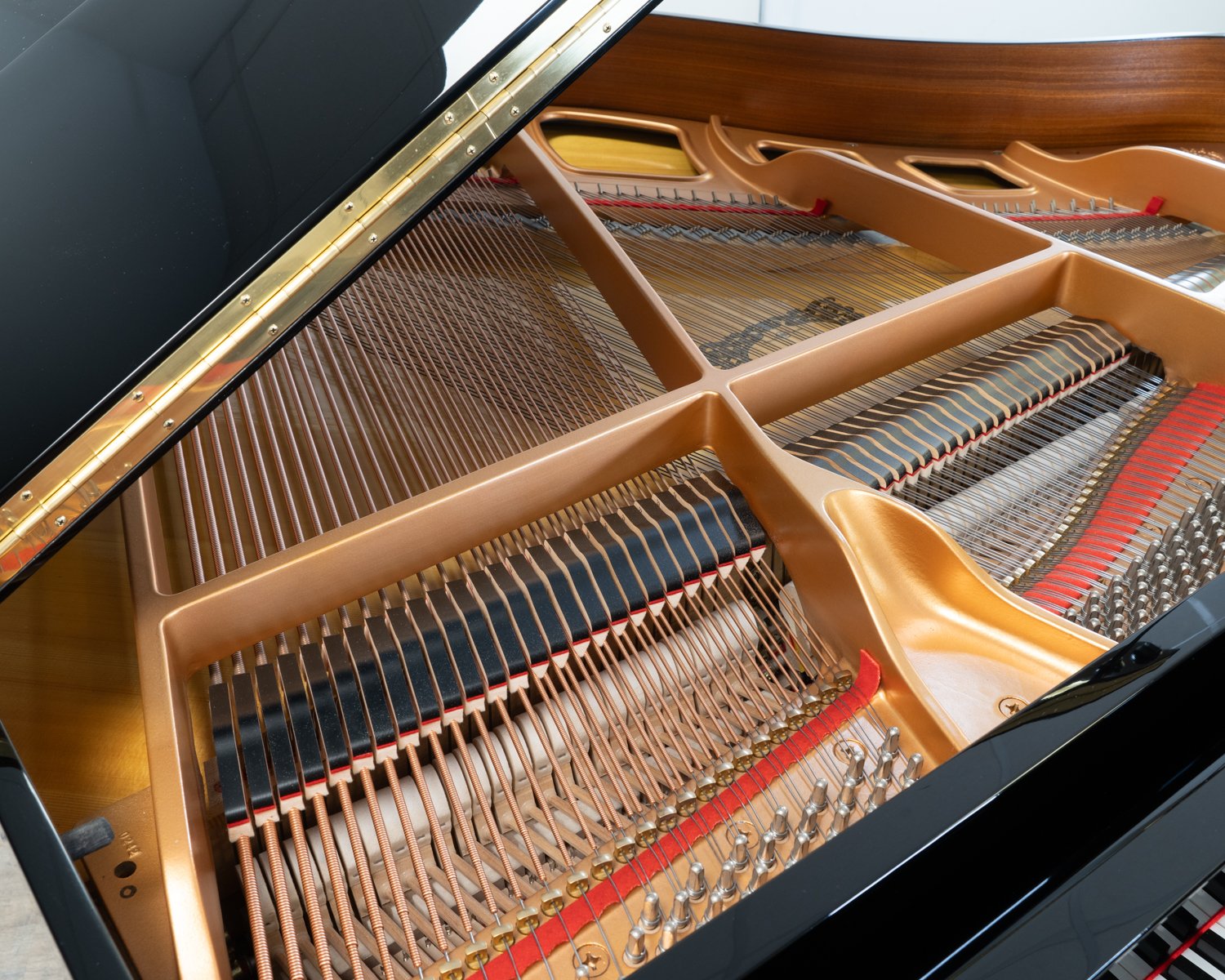 Yamaha GA1 Grand Piano in black