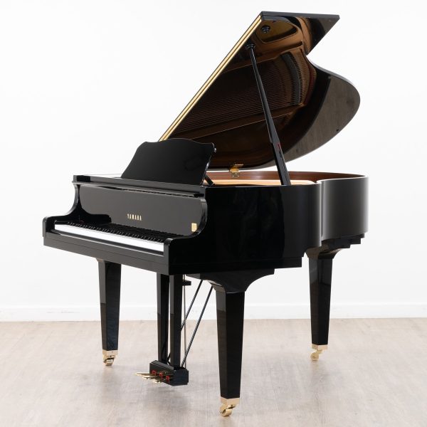 Yamaha GA1 Grand Piano in black