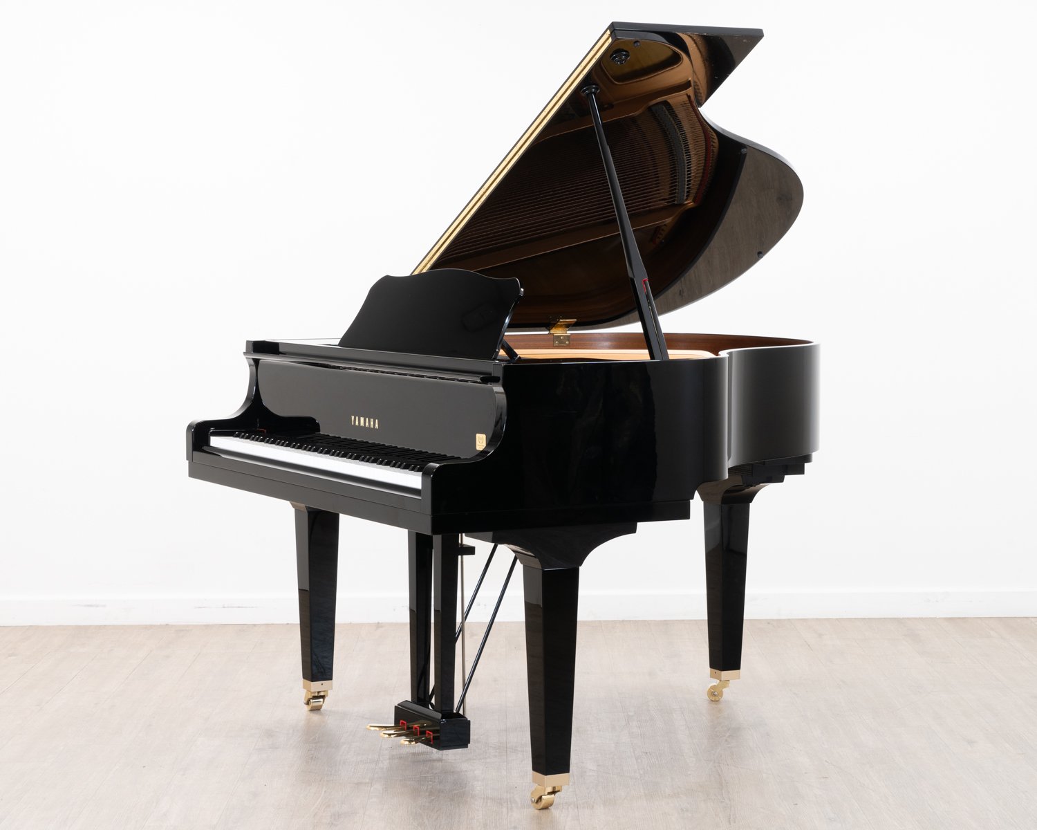 Yamaha GA1 Grand Piano - C2000