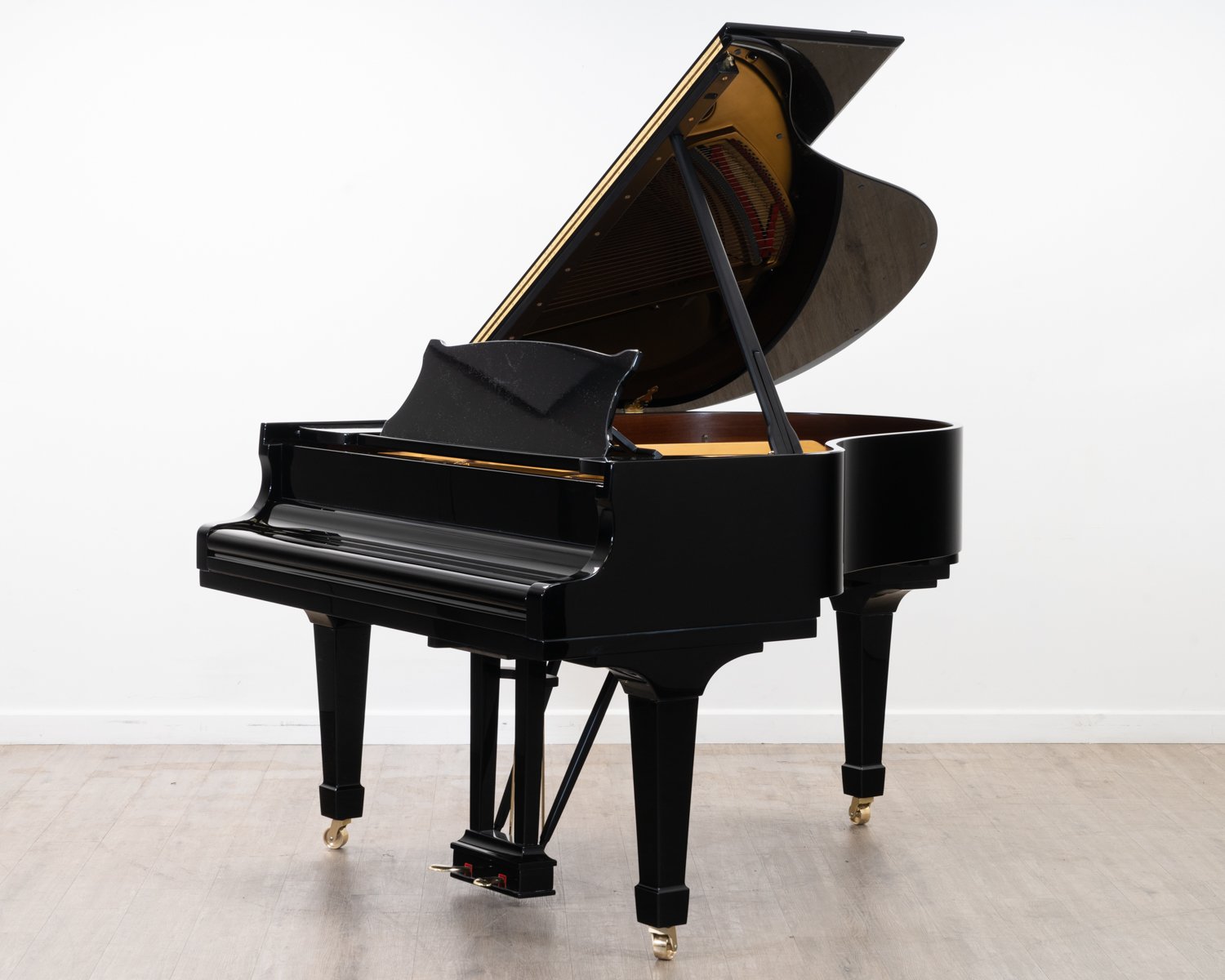 Steinway Model M Grand Piano in Black