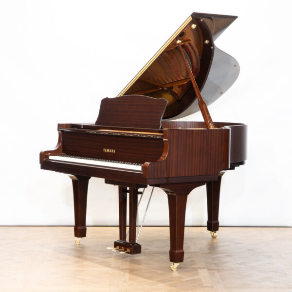 Yamaha C1 Grand Piano - c2007