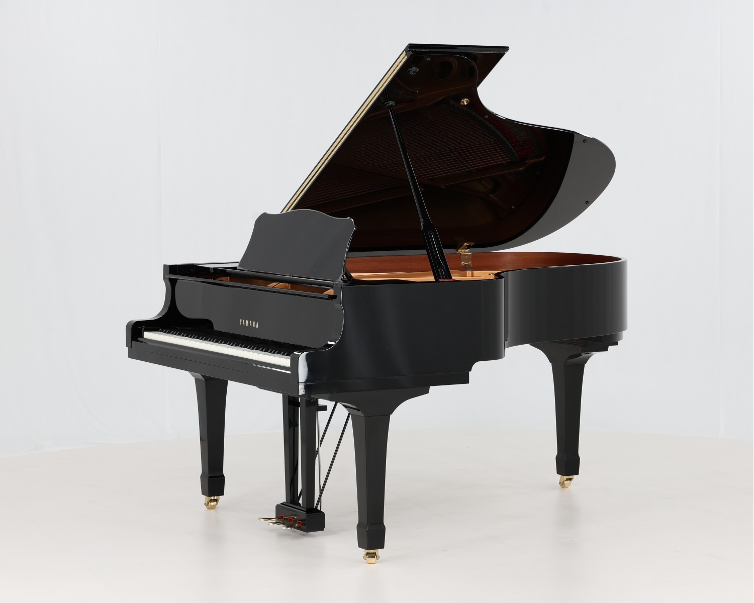 Yamaha C5 Grand Piano - c2002