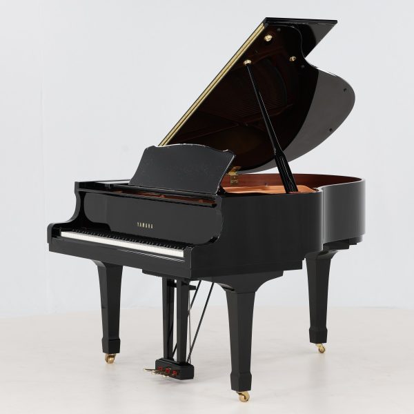 Yamaha C1 Grand Piano - c2011