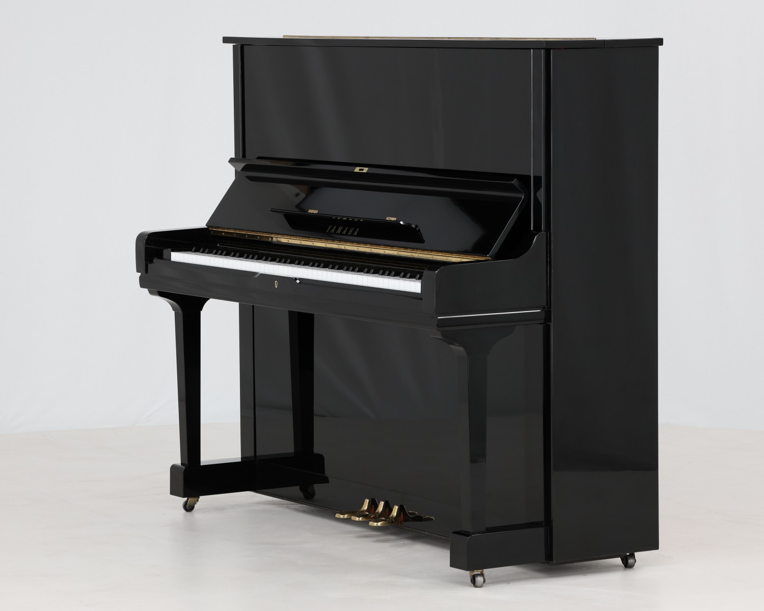 Yamaha U3 Upright Piano - c1978